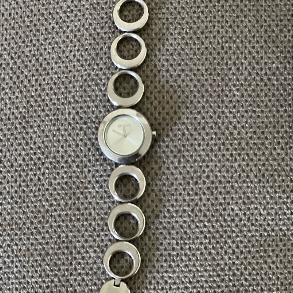 Dkny Watch - image 1